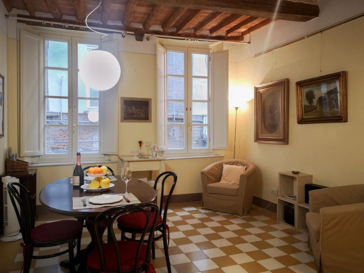 루카 A Palazzo Busdraghi Residenza D'Epoca B&B 외부 사진