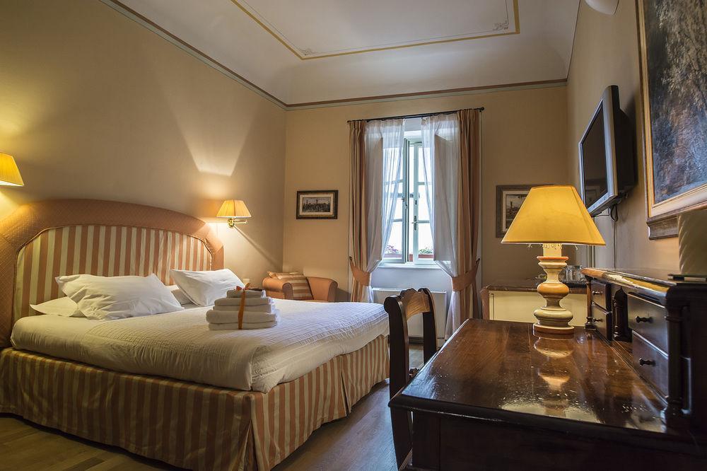 루카 A Palazzo Busdraghi Residenza D'Epoca B&B 외부 사진