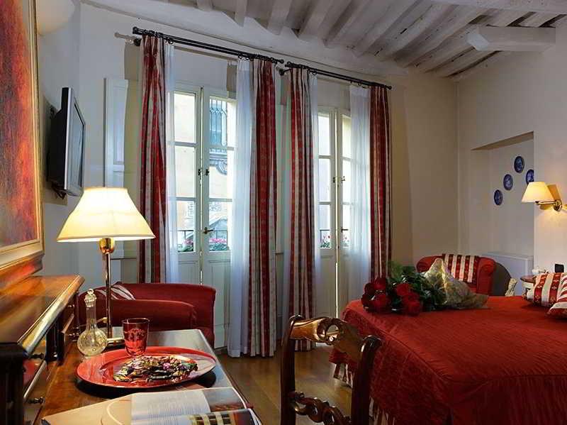 루카 A Palazzo Busdraghi Residenza D'Epoca B&B 객실 사진