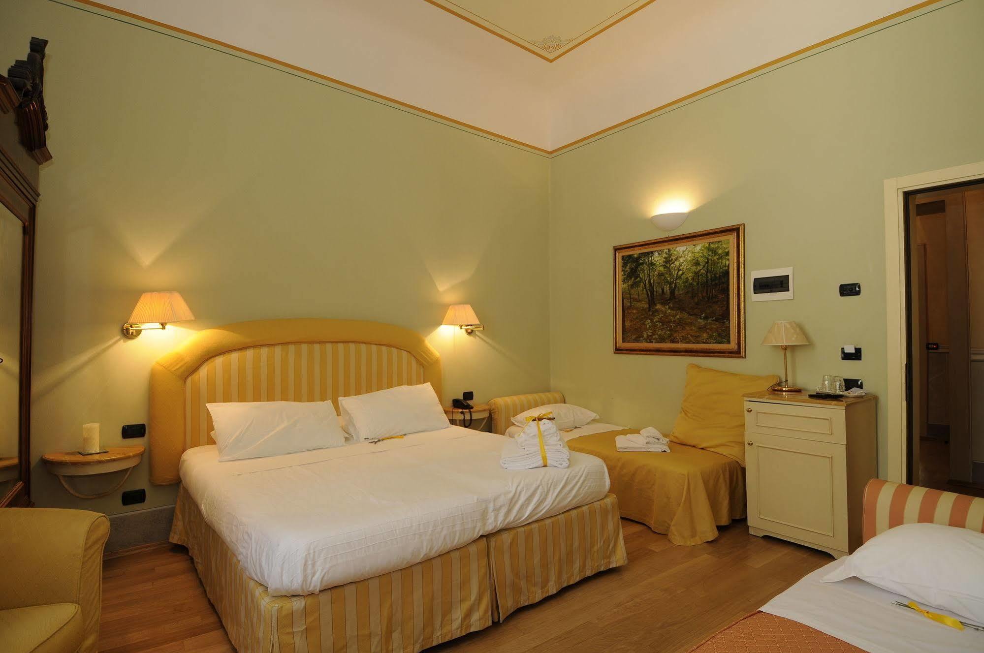 루카 A Palazzo Busdraghi Residenza D'Epoca B&B 외부 사진